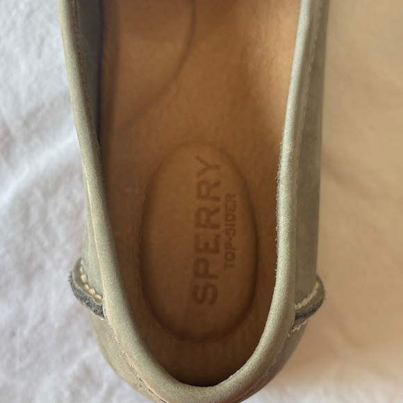 Sperry women's Gray Loafers size 7.5 - Picture 2 of 7